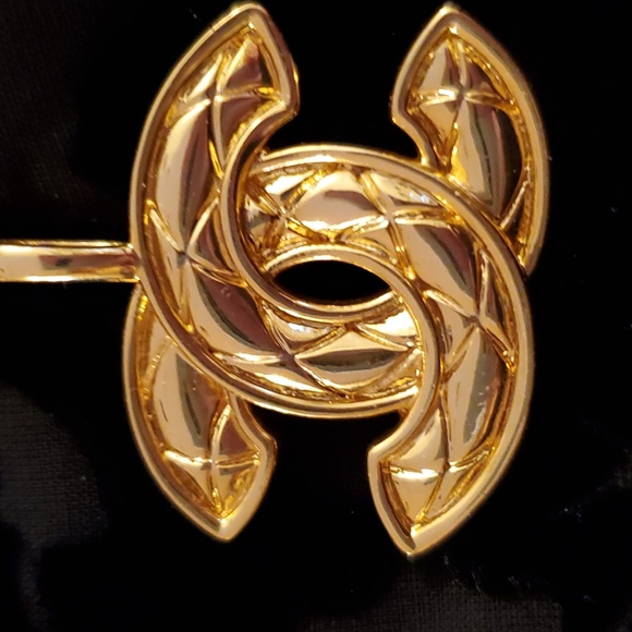 Chanel pendant - Picture 1 of 5